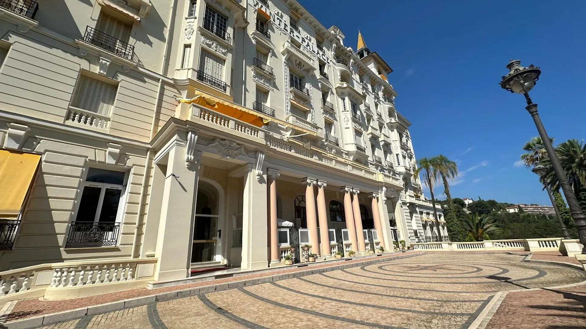 Winter Palace - Parking - Centre - Calme Menton France