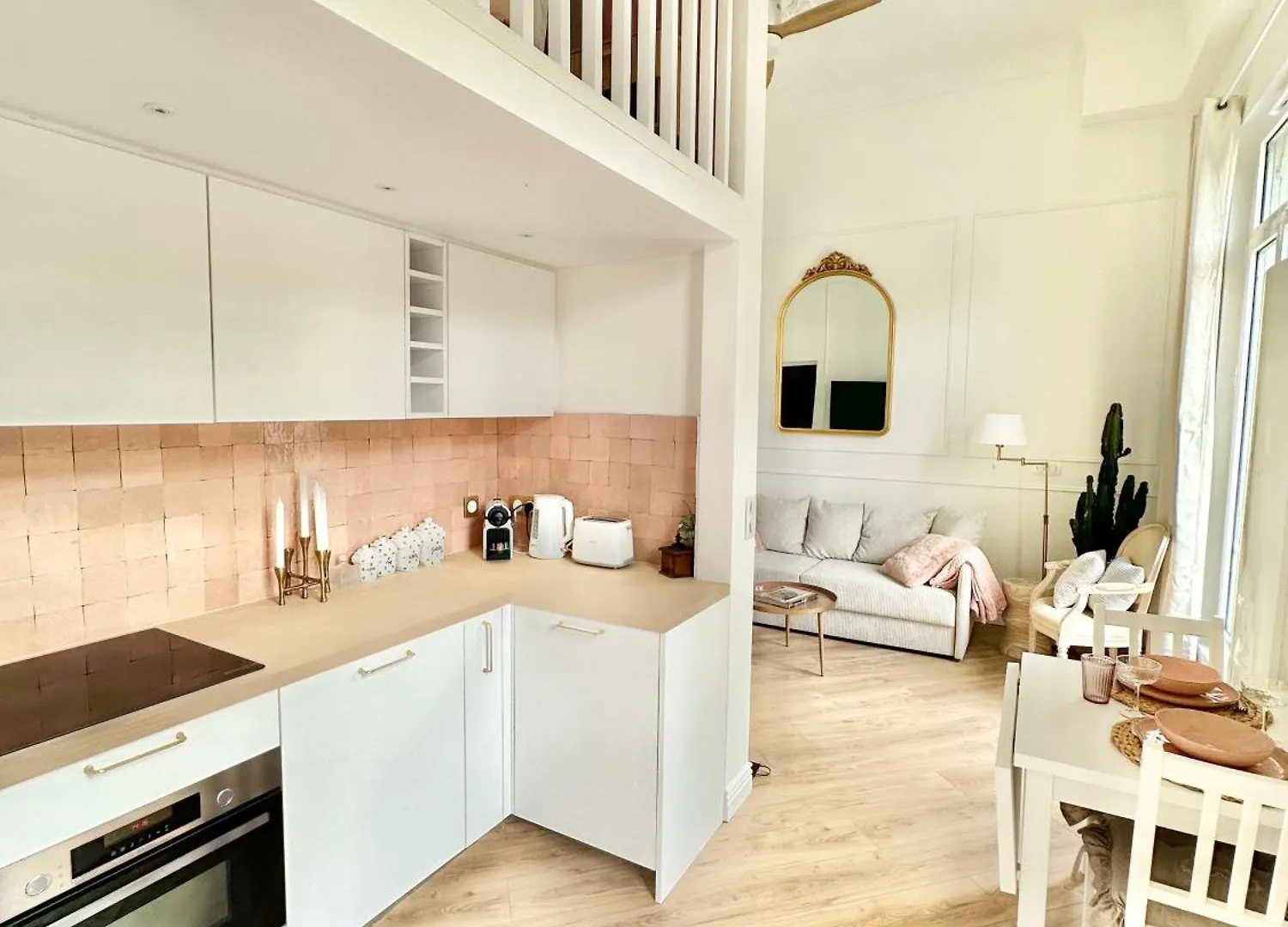 Apartment Winter Palace - Parking - Centre - Calme Menton