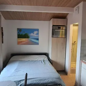Rue Du Vieux Chateau - Beau F2 Mentone