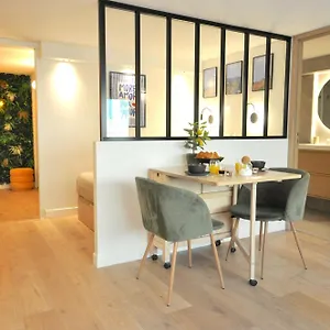 4 Personnes- - Monaco - Plages - Neuf Mentone